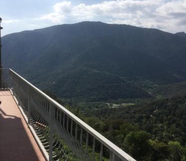 Sainte-Lucie-de-Tallano Villa | VILLA SANTINE AVEC TERRASSES et VUE PANORAMIQUE meublé tourisme 4 étoiles