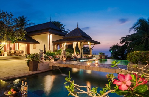 Cherngtalay Villa | Villa Sanyanga, Surin Beach, chef, transport with driver, ocean views
