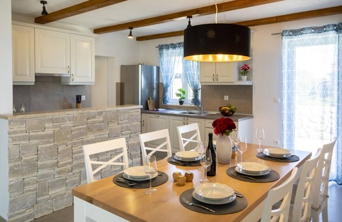 Milohnici Cabin | Villa Sara- Holidays must be simply perfect!