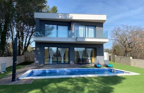 Jursici Villa | Villa Sara