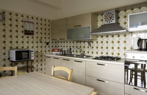 Viagrande Villa | Villa Sara sull'Etna with Private Pool, Whirlpool & Wi-Fi
