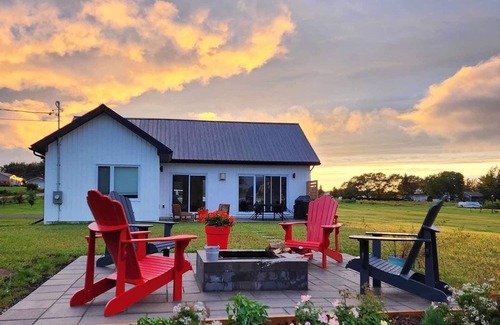 Sainte-Anne-de-Kent Villa | Villa Satomi Sejour de Luxe en Bord de mer a Cocagne NB, Canada