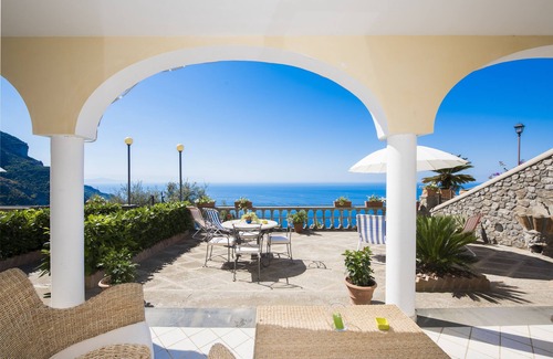 Path of the Gods Villa | Villa Savina - Elegant Family Villa Overlooks Amalfi Coast