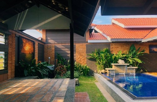 Kampung Mawar Villa | Villa Sawah, Langkawi with Private pool in secluded area.
