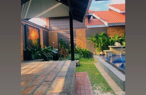 Kampung Mawar Villa | Villa Sawah, Langkawi with Private pool in secluded area.