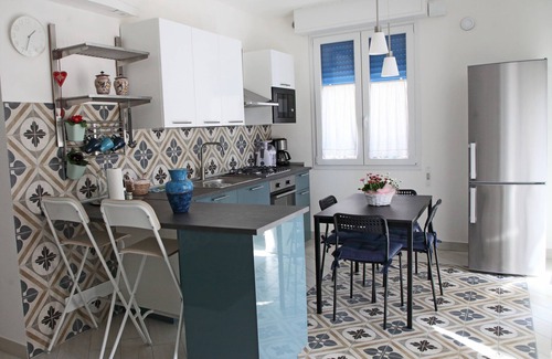 Deiva Marina Apartment | Villa Schiaffino Fancy First Floor Apartment