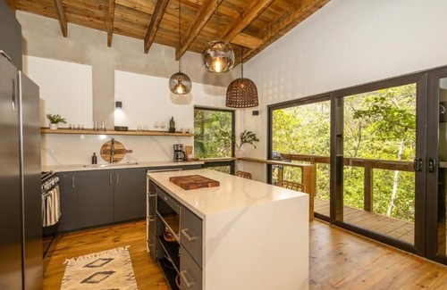 Antoneys Cay Villa | Villa Sea Breeze