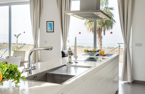 Argaka Villa | Villa Sea Gem by Ezoria Villas