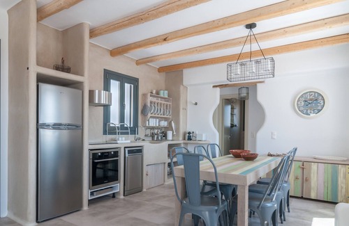 Mikri Vigla Villa | VILLA SEAROCKS NAXOS Mikri Vigla 8 people