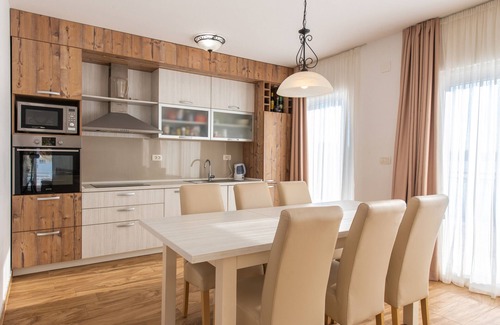 Kremena Villa | VILLA SEAVIEW - DUBA