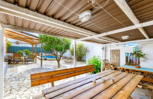 El Mas Bosca Ski Chalet | VILLA SEGRIA 8 Roses