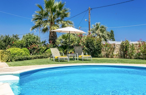 Kato Stalos Villa | Villa Selena - Lux 4BD Garden Home w. Private Pool