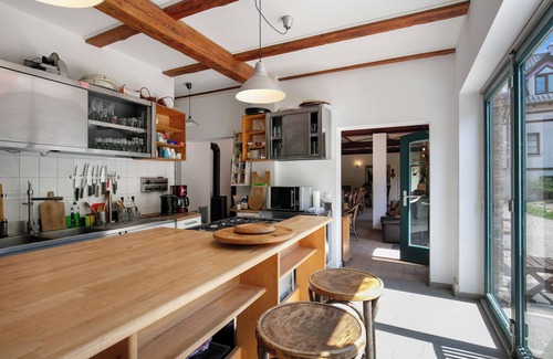 Groß Kreutz Villa | Villa 'Seminarhaus' with Shared Terrace, Shared Garden and Wi-Fi
