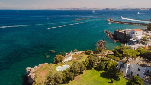 Ischia Porto Villa | Villa Serao Cottage Camilla by MyVillaCollection