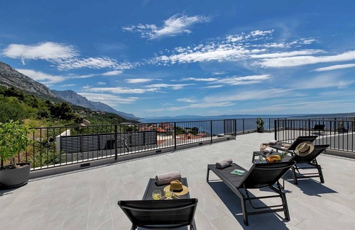 Brela Villa | Villa Seraphine with Pool