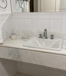 Embu das Artes House | Villa Serena Bed & Breakfast