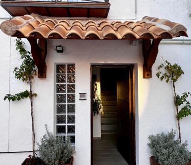 Escalona Apartment | Villa Serena