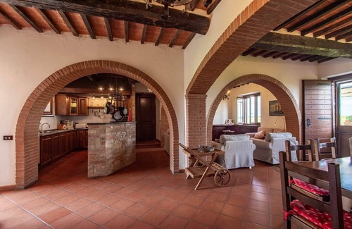 Castiglione del Lago Villa | Villa Serena, private villa with pool