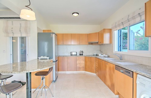 Latchi Cottage | Villa Serendipity - a villa that sleeps 6 guests in 3 bedrooms