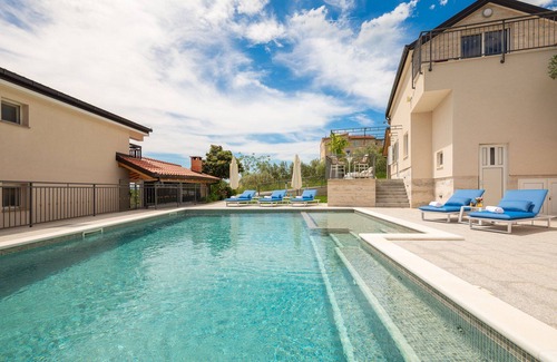 Solin Villa | Villa Serenity Gardens with Pool