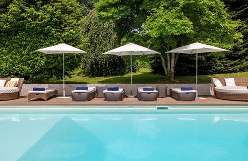 Besozzo Villa | Villa Serenity