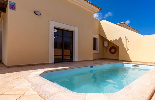 Geafond Villa | Villa Serenity Private Pool Corralejo By Holidays Home