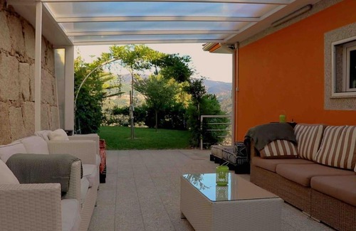 Vinho House | Villa Serra um refúgio nas montanhas!
