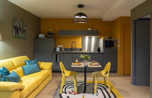 Flore Villa | Villa Seyal - avec piscine - jacuzzi - sauna & climatisation