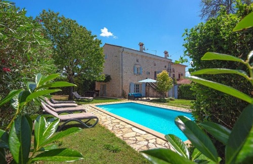 Stranici kod Lovreca Villa | Villa Sherpa by Villas Guide