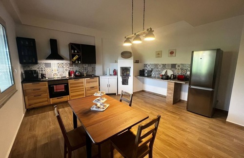 Pedara Villa | Villa "Sicily in Love" Rooms & Apartment - Pedara Etna Catania