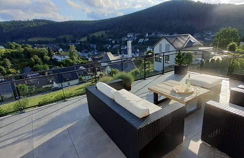 Silbach House | Villa Silberberg luxury wellness villa with sauna, bbq and billiards.