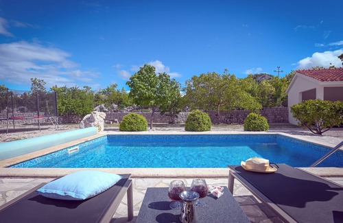 Podgora Villa | Villa Silentio near Makarska, heated pool, complete privacy