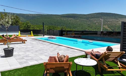 Trn Villa | Villa Silence Relax