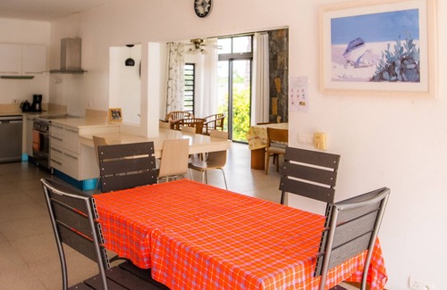 Belle Mare Villa | Villa Simone: Sun-lit, spacious & modern beach villa (with private pool & wifi)