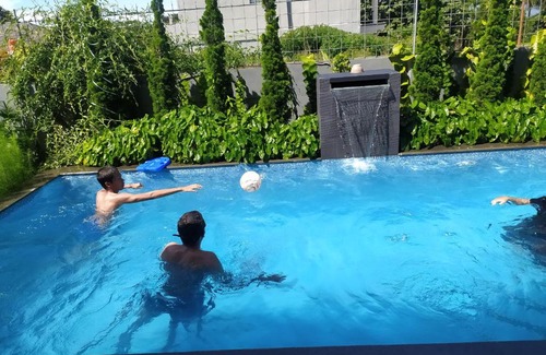 Jambu Luwuk Cabin | Villa Sky Garden