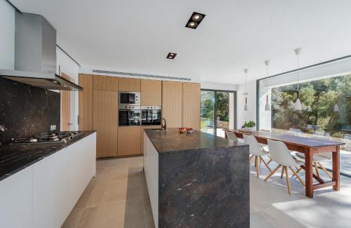 Alcudia Villa | Villa Sky Mallorca - by EMERALD STAY