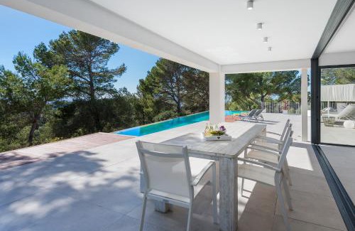 Alcudia Villa | Villa Sky Mallorca - by EMERALD STAY