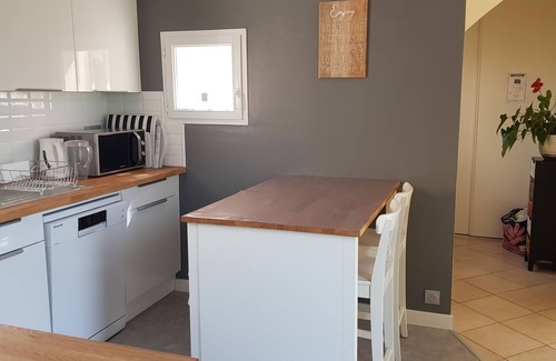 Bretignolles-sur-Mer House | Villa sleeps 7, heated pool (May to September) near beach, town center