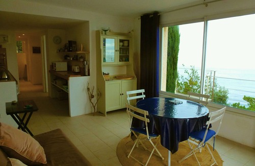Pinarellu Villa | Villa sleeps 4, facing the sea in an exceptional quiet nature