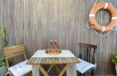 Rocafort Villa | Villa "Sleeps 10 Private Pool" with Mountain View, Private Pool & Wi-Fi