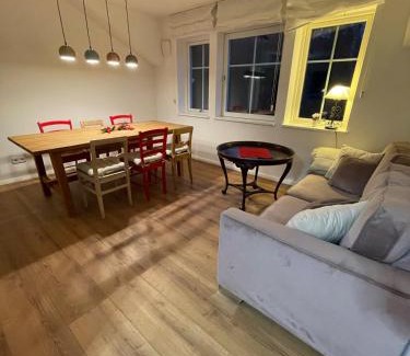 Glienicke/Nordbahn Apartment | Villa Småland- Stilvolles Naturidyll bei Berlin