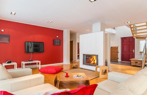 Plavniekkalns Villa | Villa Sofia near Lake