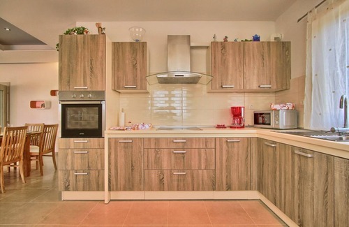 Stokovci Villa | Villa Soko - Four Bedroom Villa, Sleeps 10