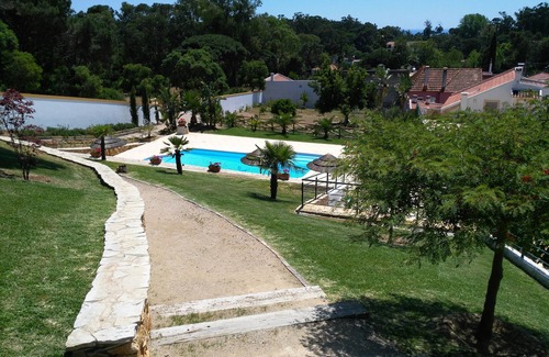 Almada Villa | Villa "SOL" With private Pool Set In Landscaped Gardens near Costa da Caparica