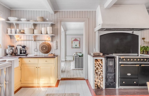 Vaxholm Villa | Villa Solbacka 1911 - Archipelago Design Dream