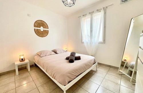 Saint-Chamas Villa | Villa Soleïa - Jardin, CLIM, 3 chambres, 8 personnes