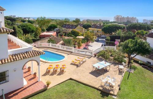 Calahonda Villa | Villa Solea by Villa Plus