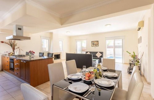 Kapparis Villa | Villa Solis - Three Bedroom Villa, Sleeps 6