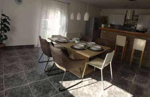 Karanac Villa | Villa Sorella beautiful 3-Bedroom Villa in Karanac