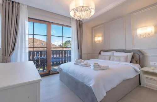 Varosh House | Villa & Spa Chunarot